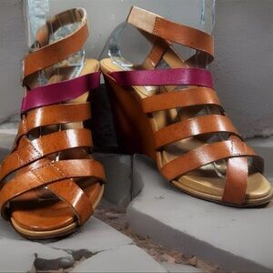 Vintage DIANE VON FURSTENBERG Heels Size 7B Tan & Pink Leather Strappy Wedges